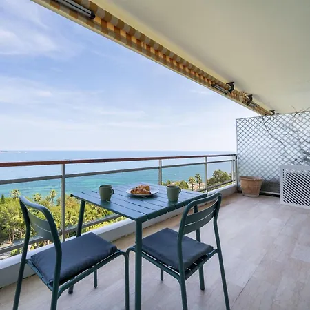 Apartman La Mirandole Bleue, Votre Escapade Face A La