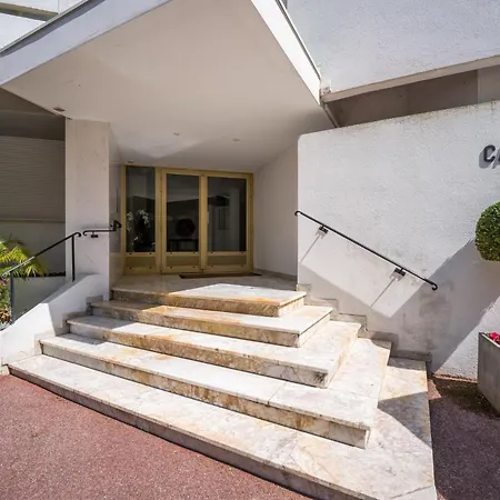 La Mirandole Bleue, Votre Escapade Face A La Vallauris